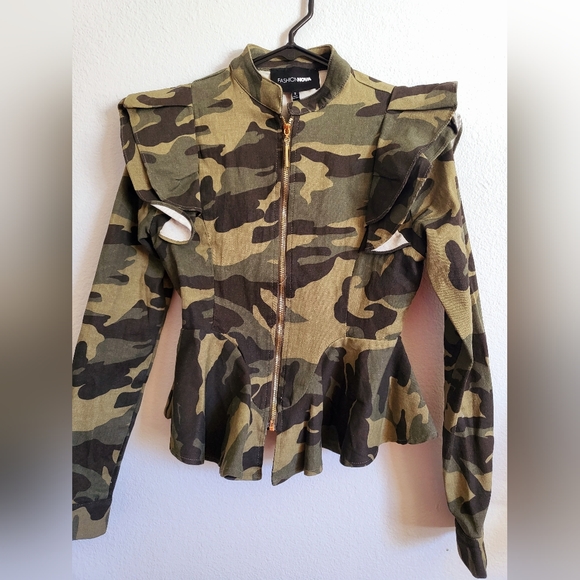 Fashion Nova Jackets & Blazers - Fashion Nova Jacket